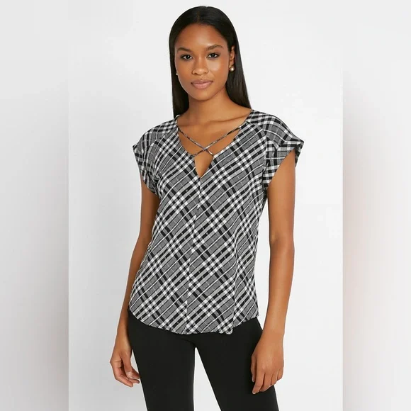 Express Plaid Criss-Cross Neckline Flutter Sleeve Blouse Size Medium - Picture 2 of 5